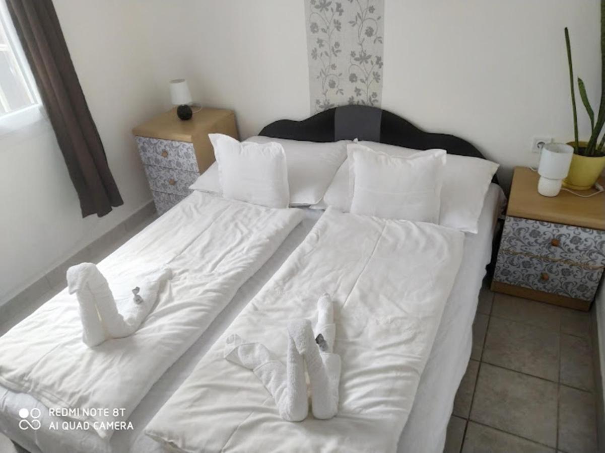 Marabella Apartmanok Hajduszoboszlo Exterior photo