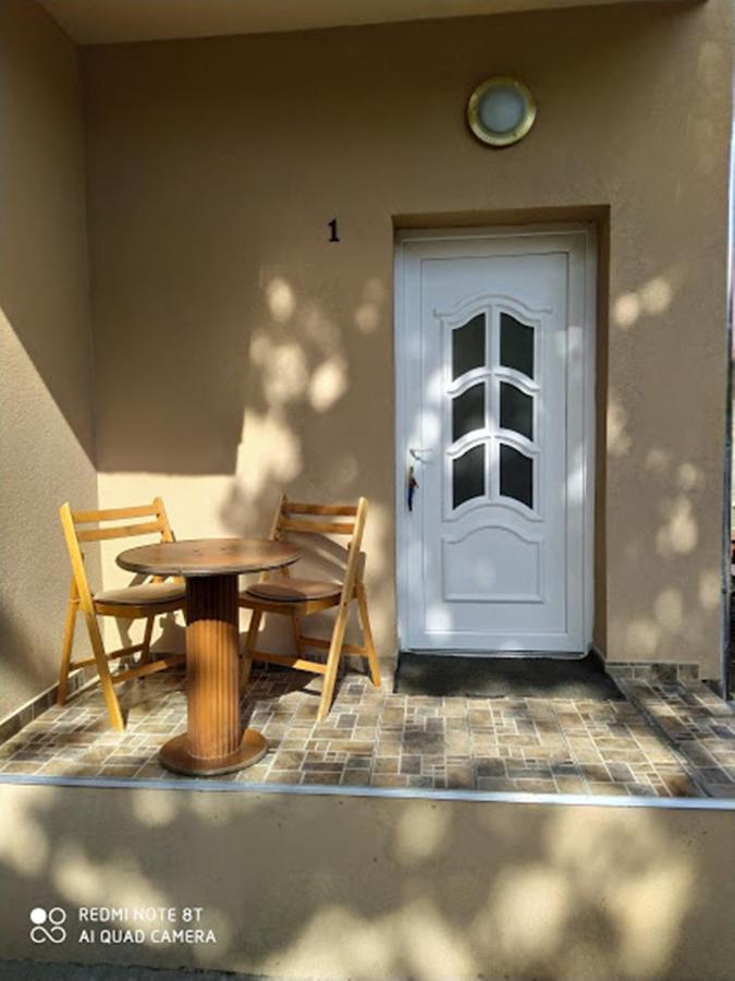 Marabella Apartmanok Hajduszoboszlo Exterior photo